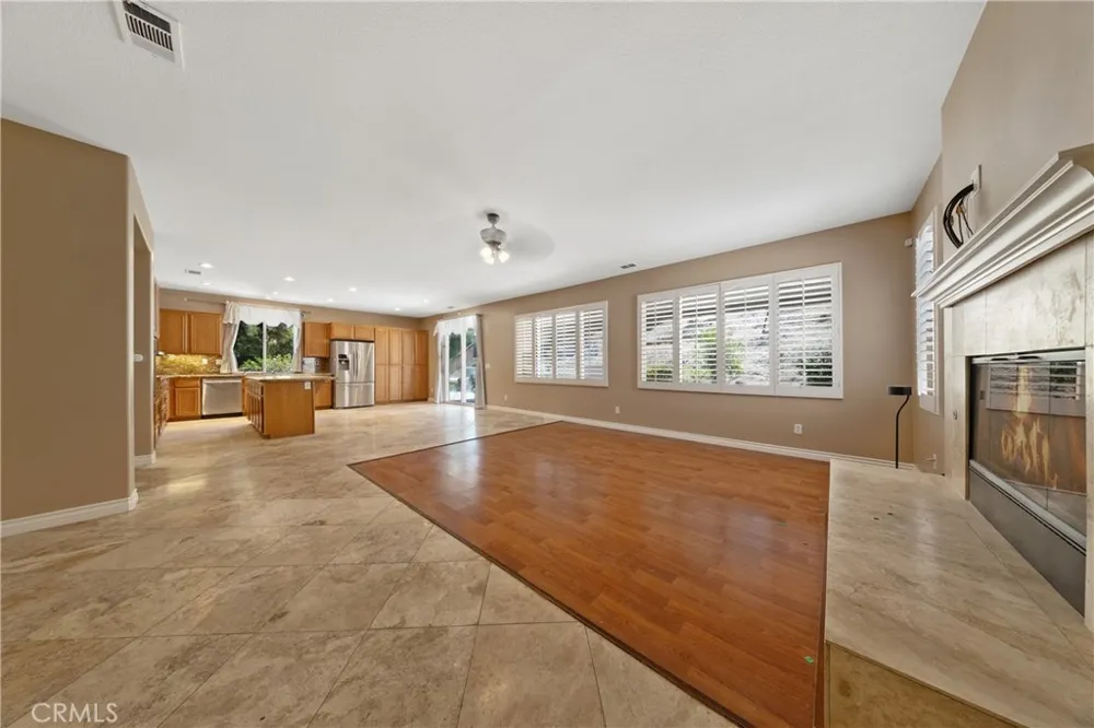 35478 Daffodil Circle Winchester, CA 92596