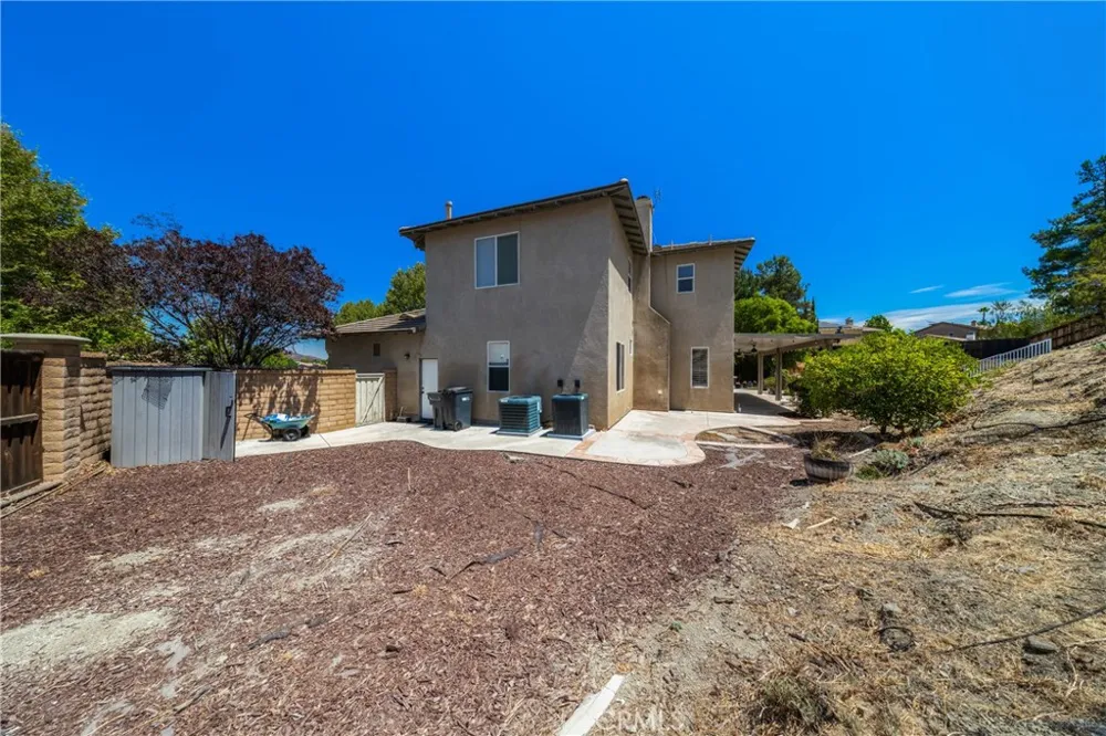 35478 Daffodil Circle Winchester, CA 92596