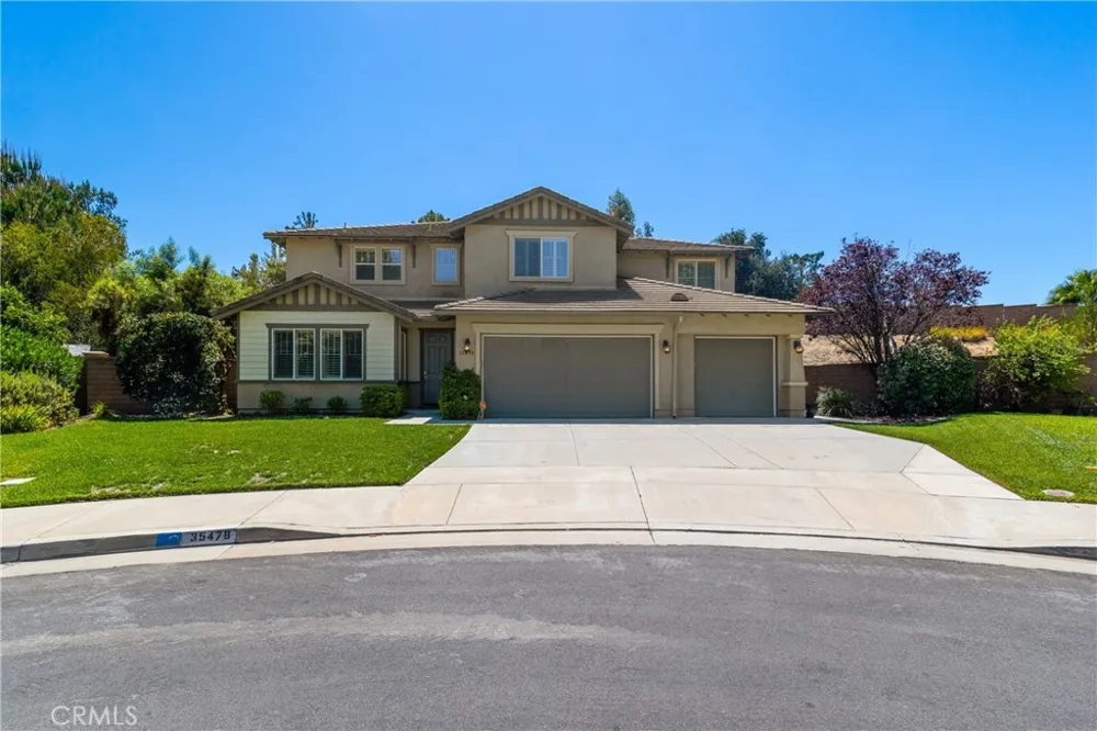 35478 Daffodil Circle Winchester, CA 92596