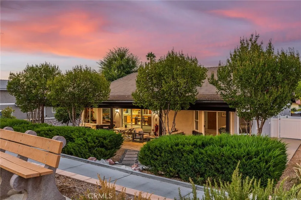 23137 Canyon Lake S Canyon Lake, CA 92587