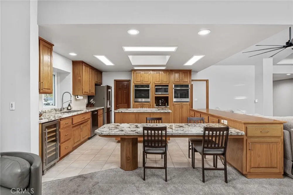 23137 Canyon Lake S Canyon Lake, CA 92587