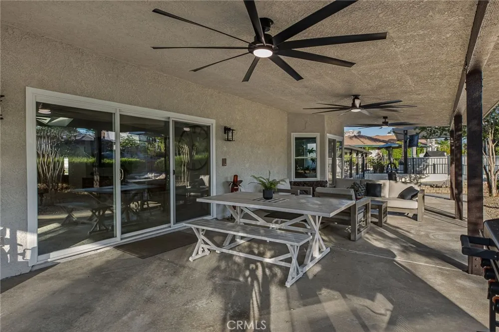23137 Canyon Lake S Canyon Lake, CA 92587