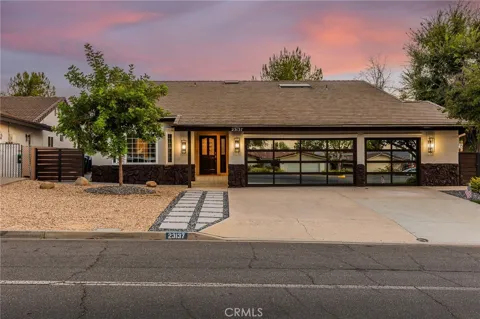 23137 Canyon Lake S