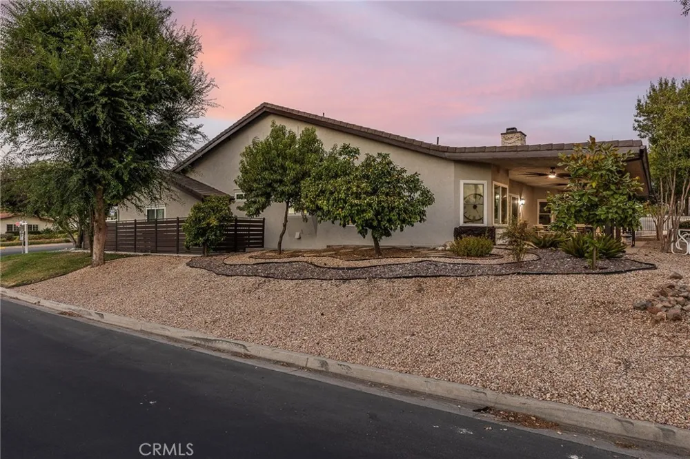 23137 Canyon Lake S Canyon Lake, CA 92587