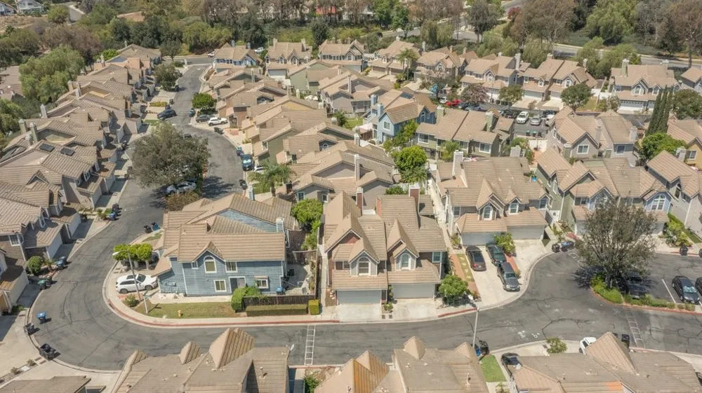 15876 Deer Trail Chino Hills, CA 91709