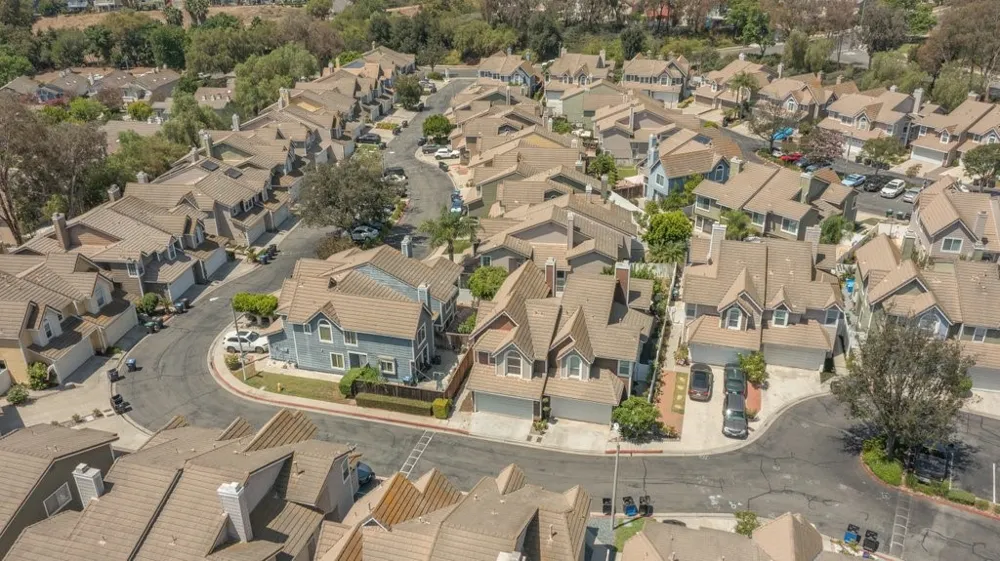 15876 Deer Trail Chino Hills, CA 91709
