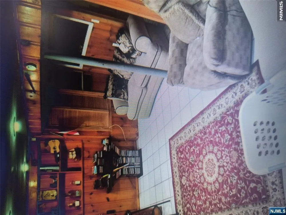 201 Hussa Street Linden, NJ 07036