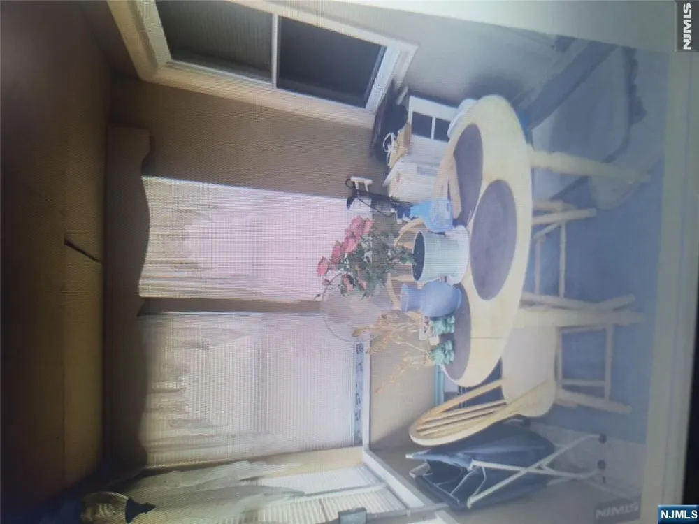 201 Hussa Street Linden, NJ 07036