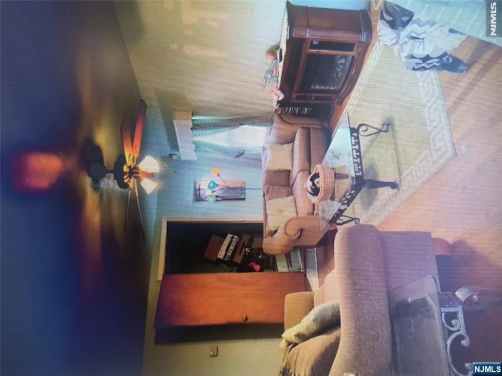 201 Hussa Street Linden, NJ 07036