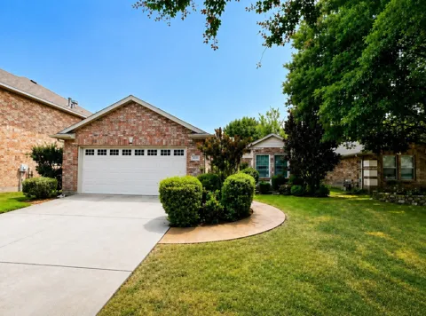 16340 Cowboy Trail