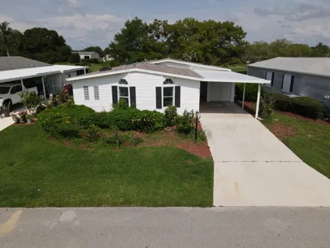 8029 Meadowlark Lane