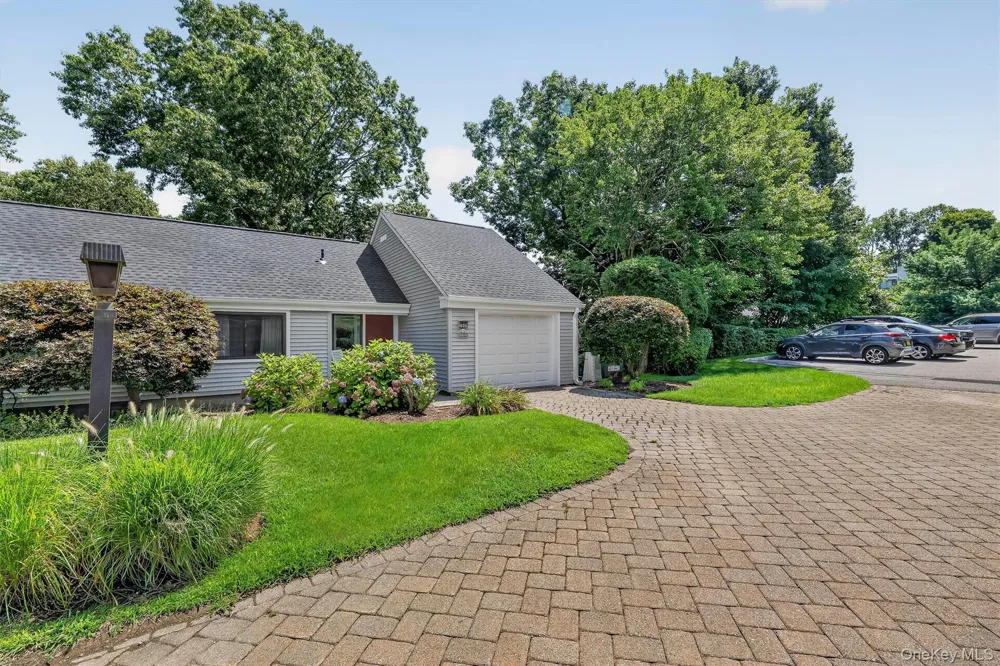 88 Heritage Hills #B Somers, NY 10589