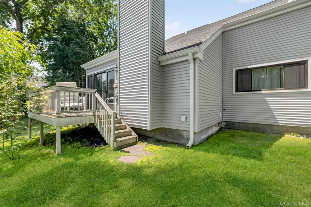 88 Heritage Hills #B Somers, NY 10589