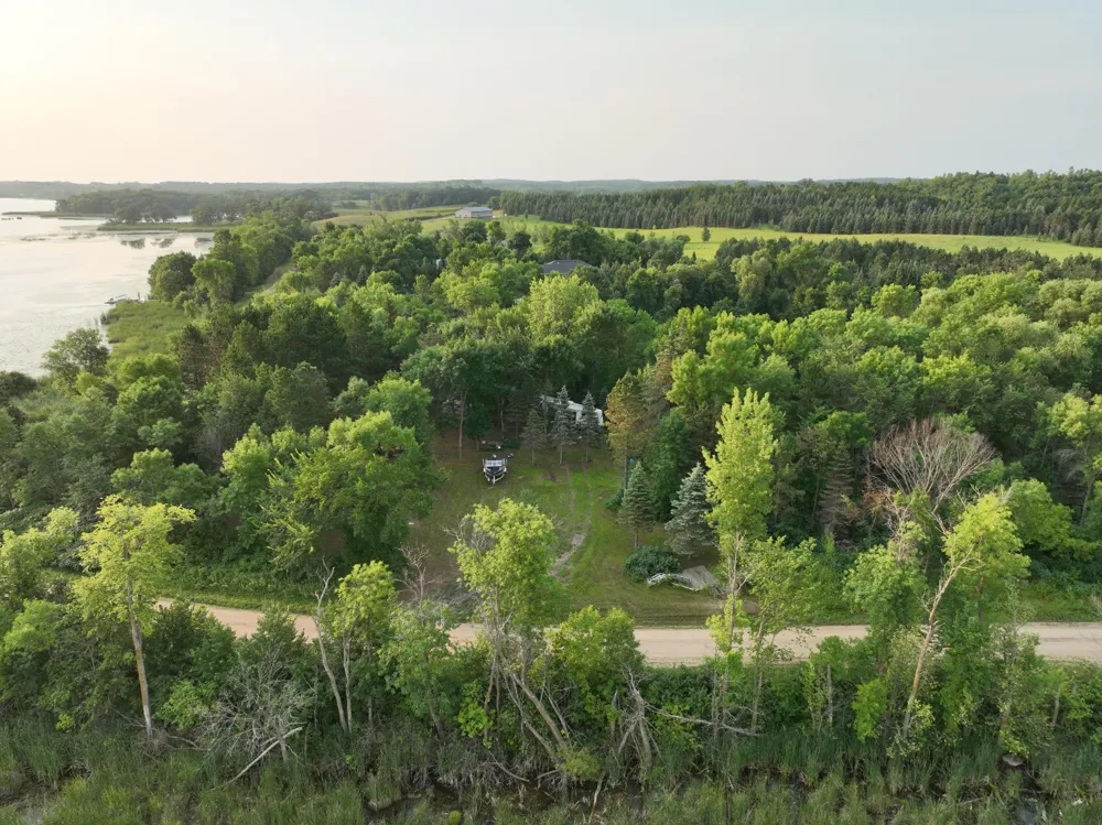 20645 Oakdale Road Underwood, MN 56586