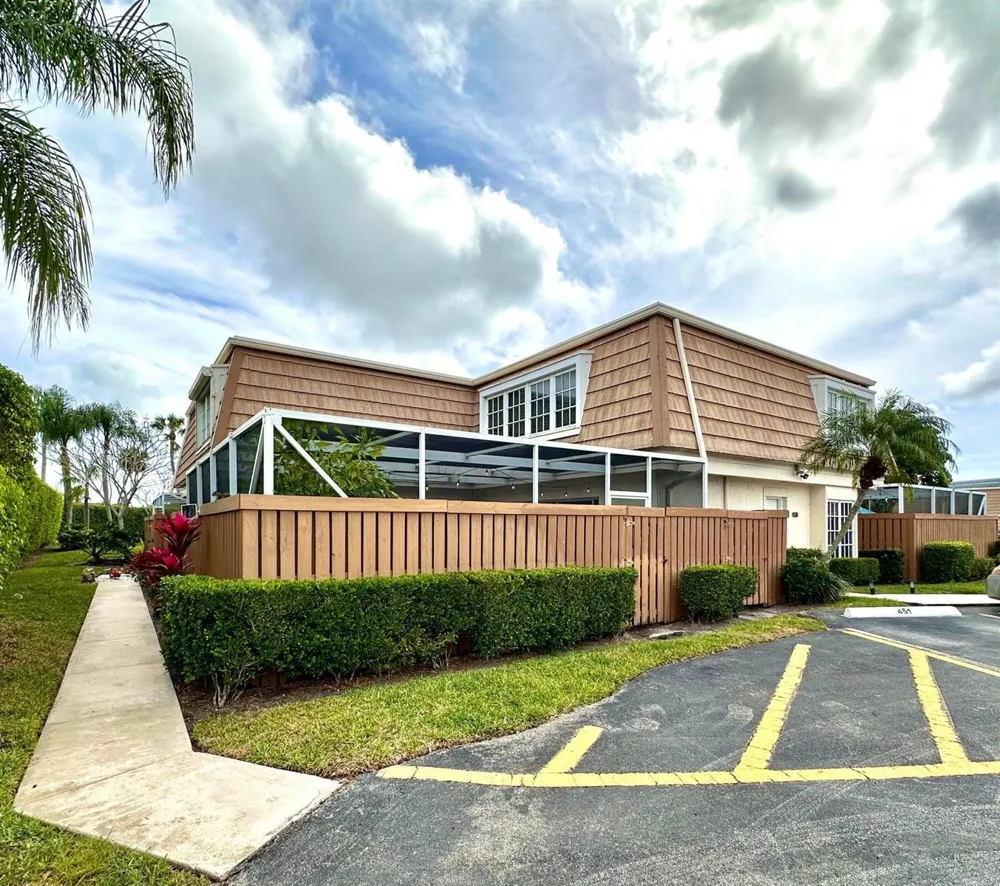 11551 WINCHESTER DRIVE Palm Beach Gardens, FL 33410