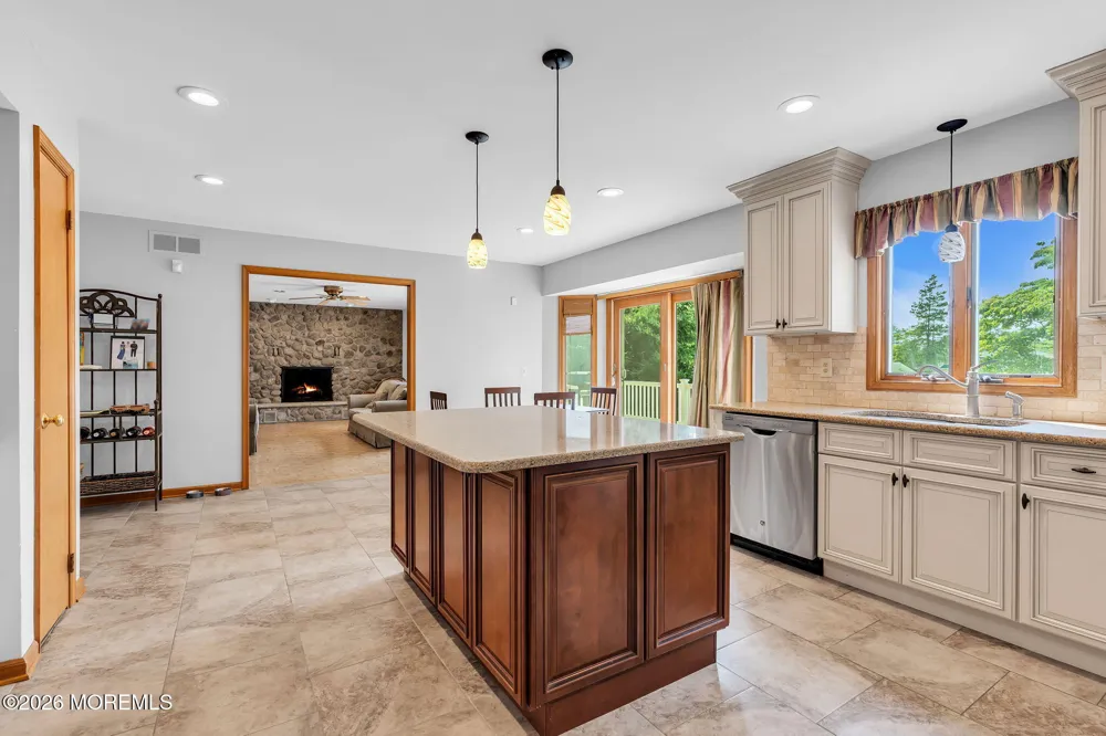 15 Oxford Drive Ocean, NJ 07712