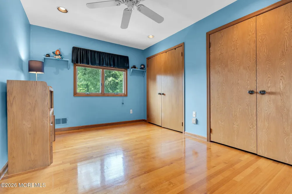 15 Oxford Drive Ocean, NJ 07712