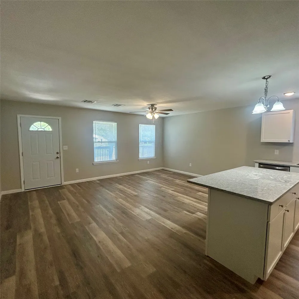 3812 W 55th Street Tulsa, OK 74107