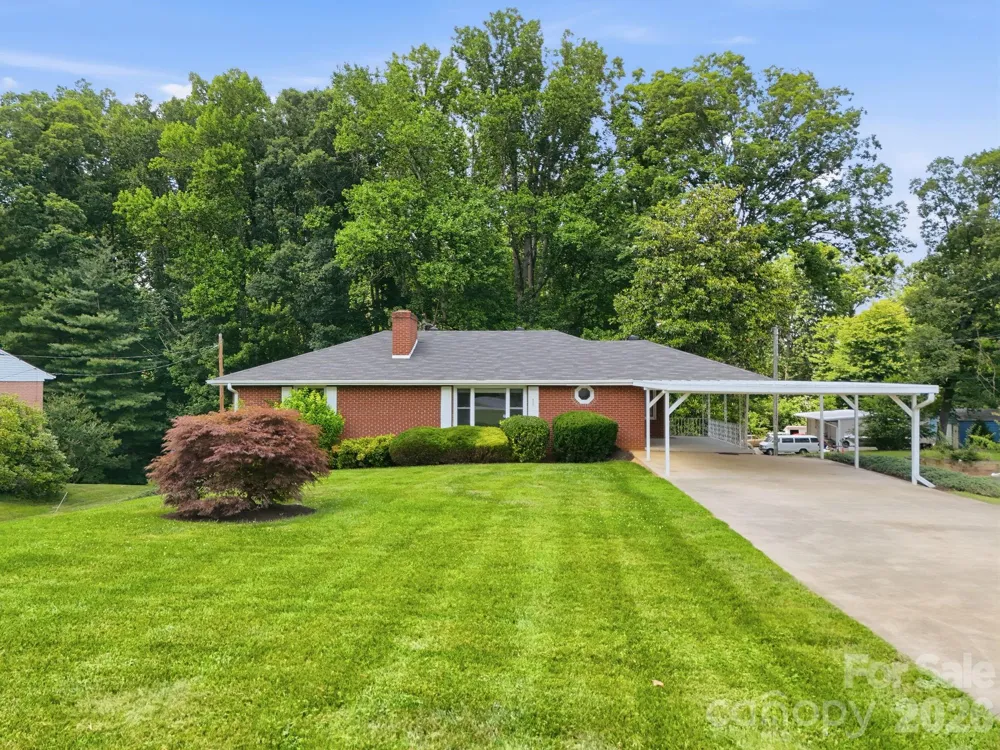 845 Sand Hill Road Asheville, NC 28806
