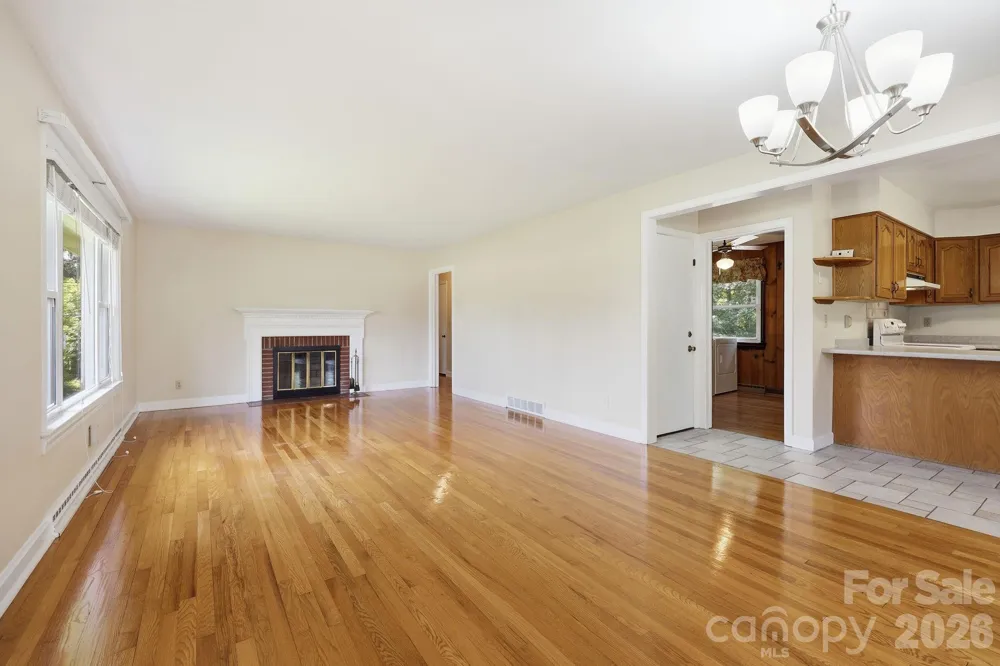 845 Sand Hill Road Asheville, NC 28806