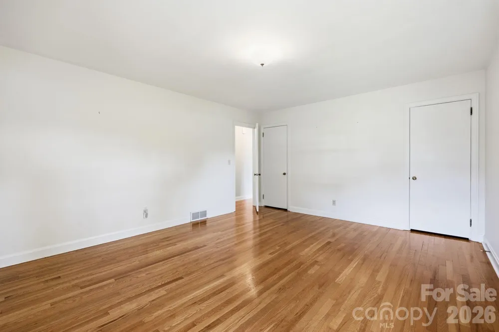 845 Sand Hill Road Asheville, NC 28806