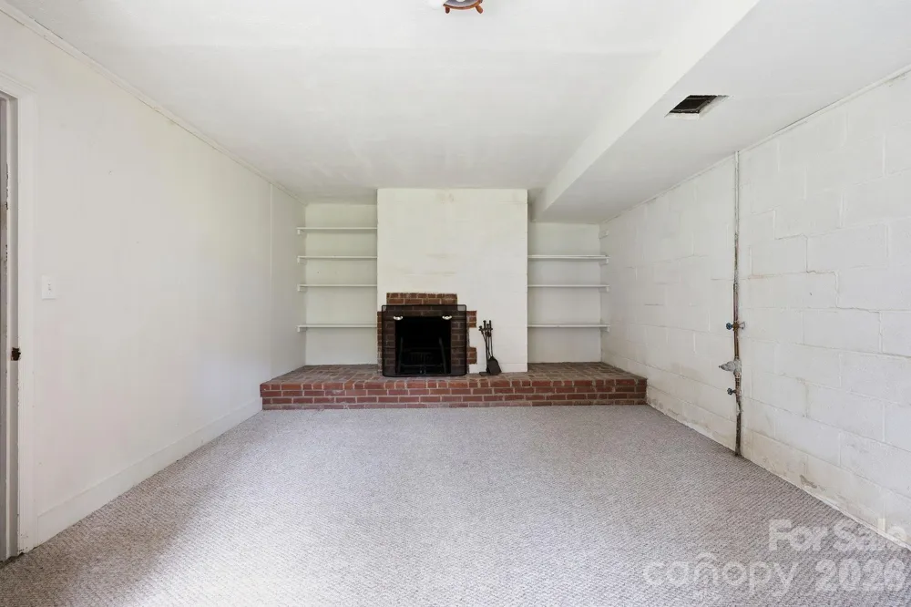 845 Sand Hill Road Asheville, NC 28806