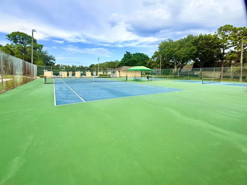 903 9TH TERRACE Palm Beach Gardens, FL 33418