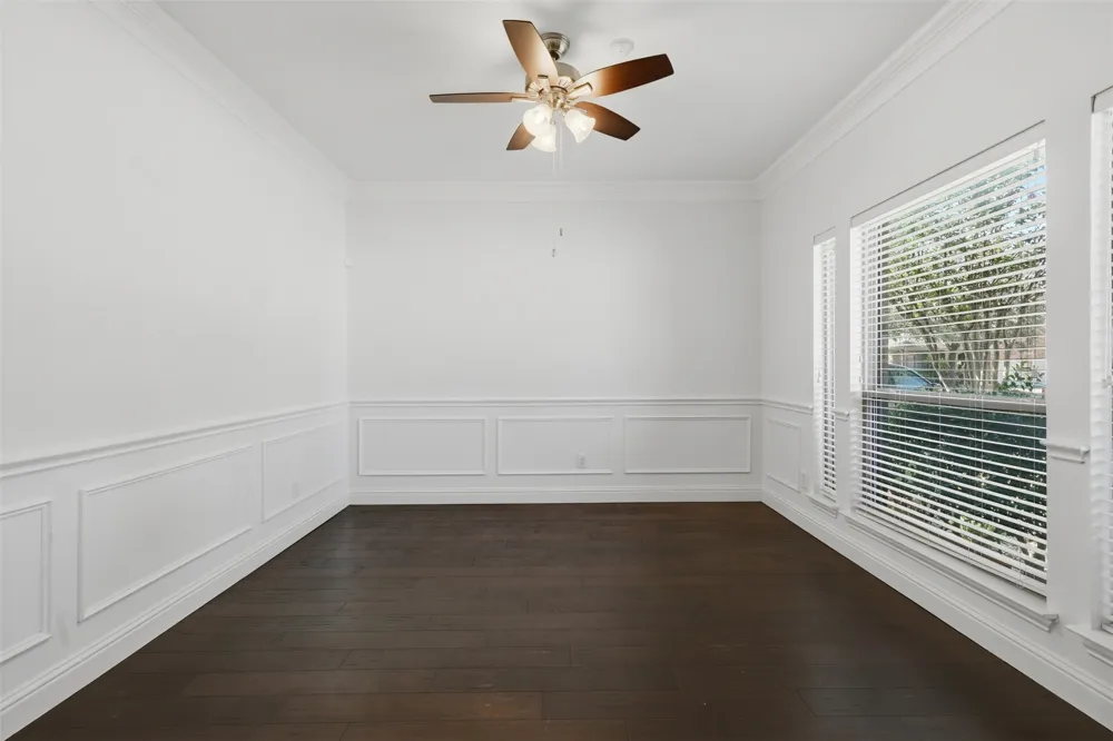 6974 Shoreview Drive Grand Prairie, TX 75054