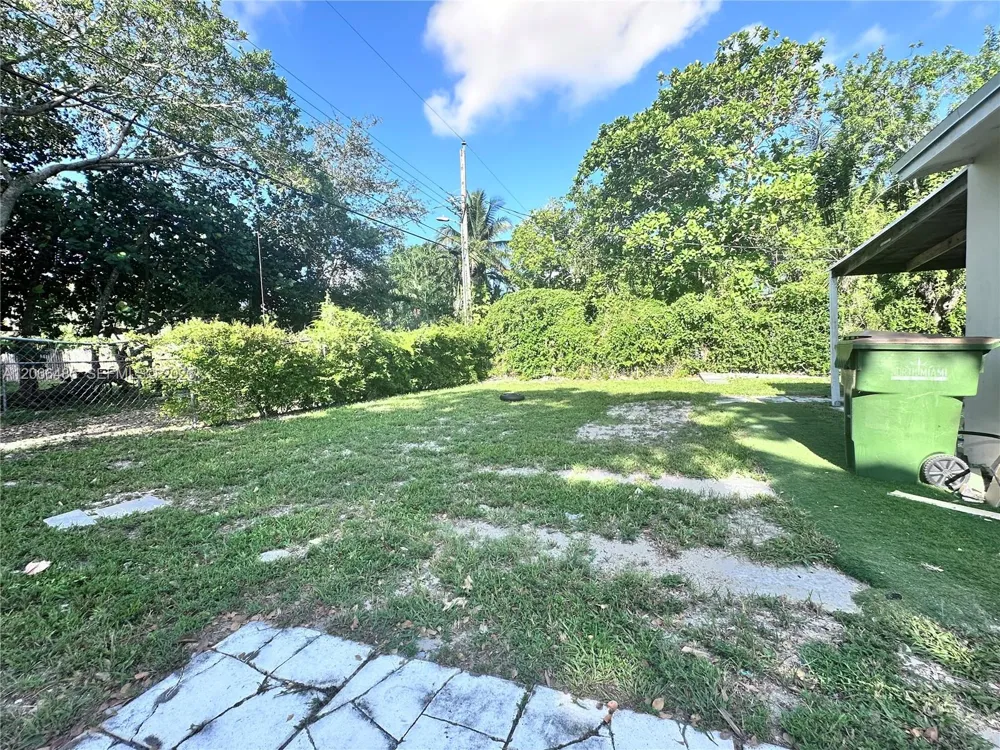 12780 NW 16th Ave North Miami, FL 33167