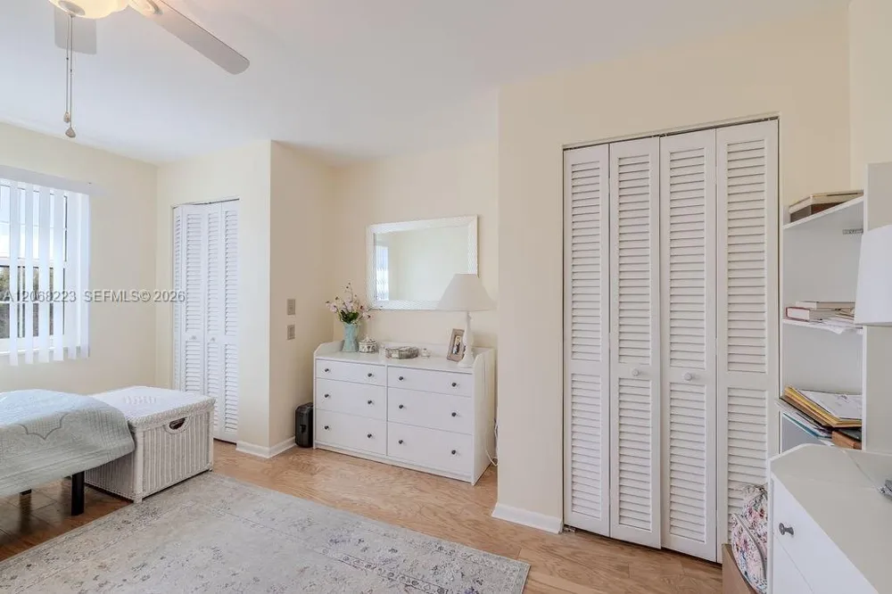 2333 Indian River Blvd #306 Vero Beach, FL 32960