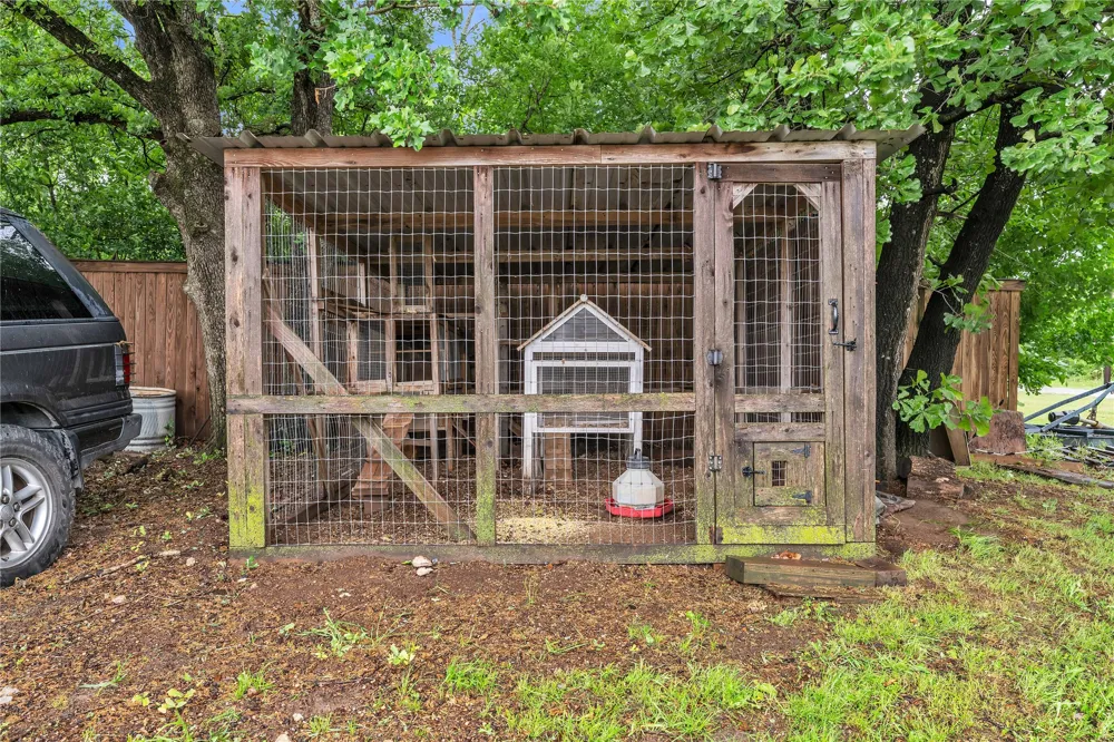 Jennings Lane Azle, TX 76020