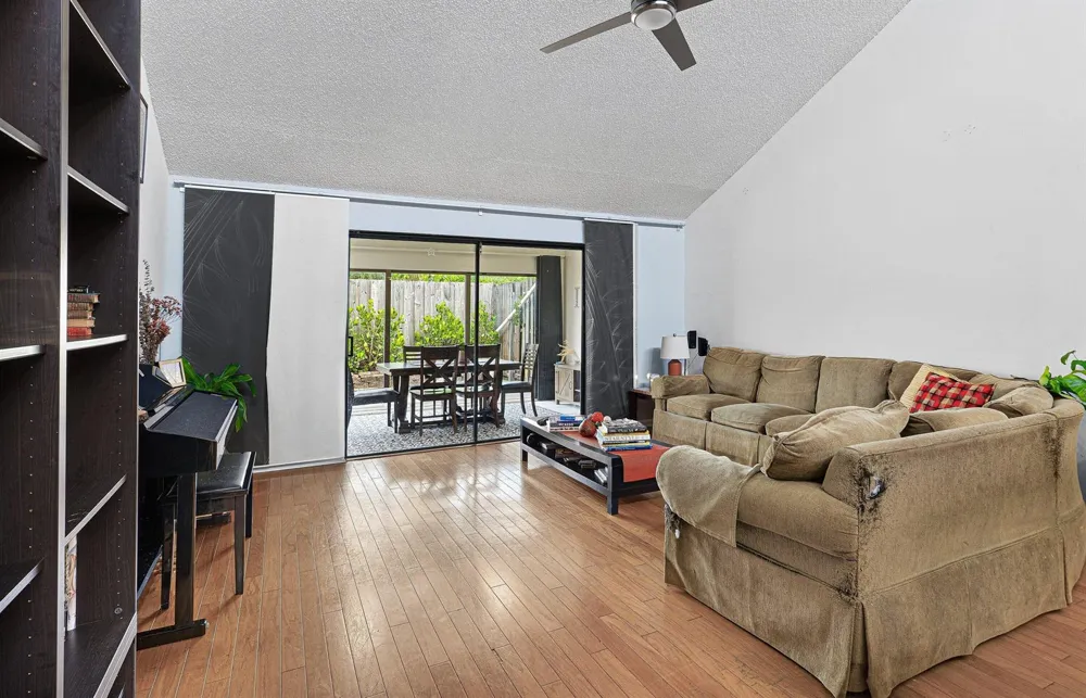 2757 SW 2ND STREET #2757 Delray Beach, FL 33445
