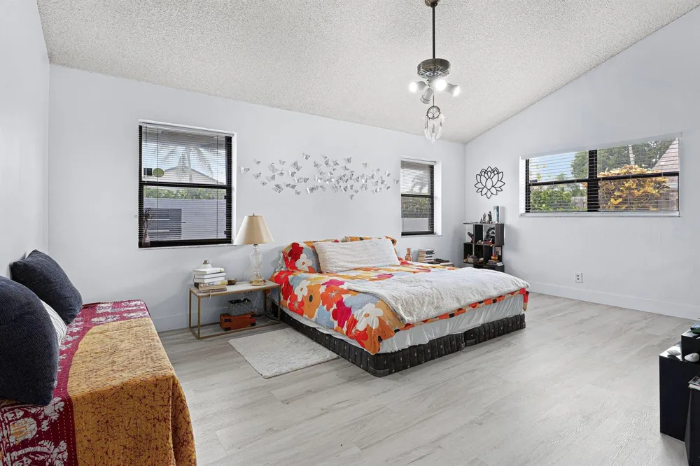 2757 SW 2ND STREET #2757 Delray Beach, FL 33445