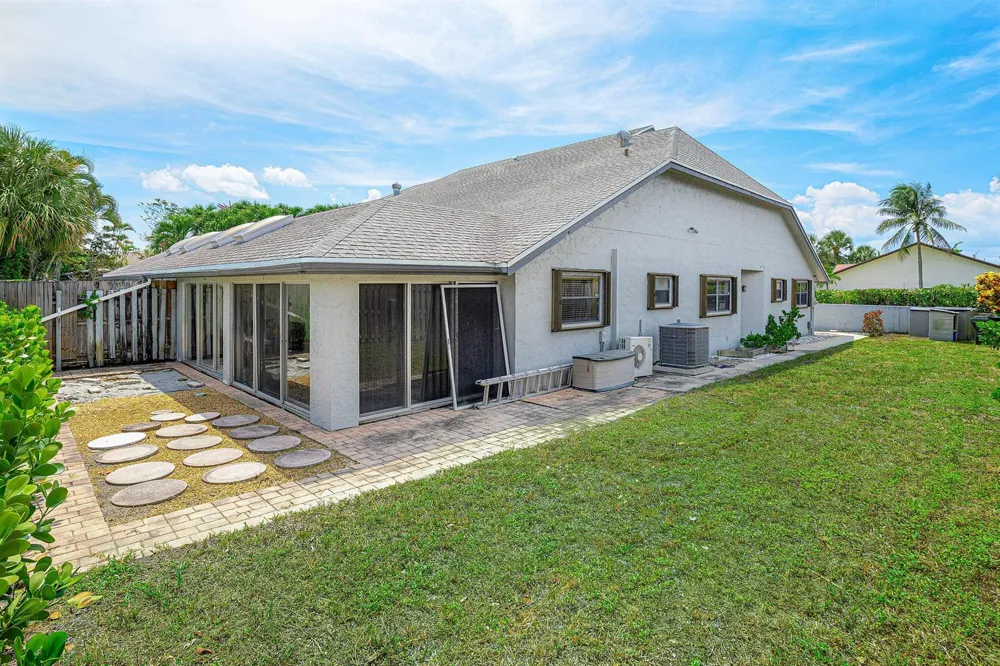2757 SW 2ND STREET #2757 Delray Beach, FL 33445