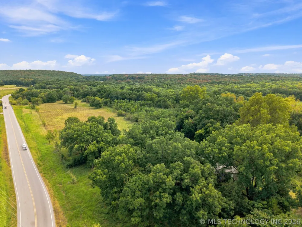 11275 Dentonville Road Okmulgee, OK 74447