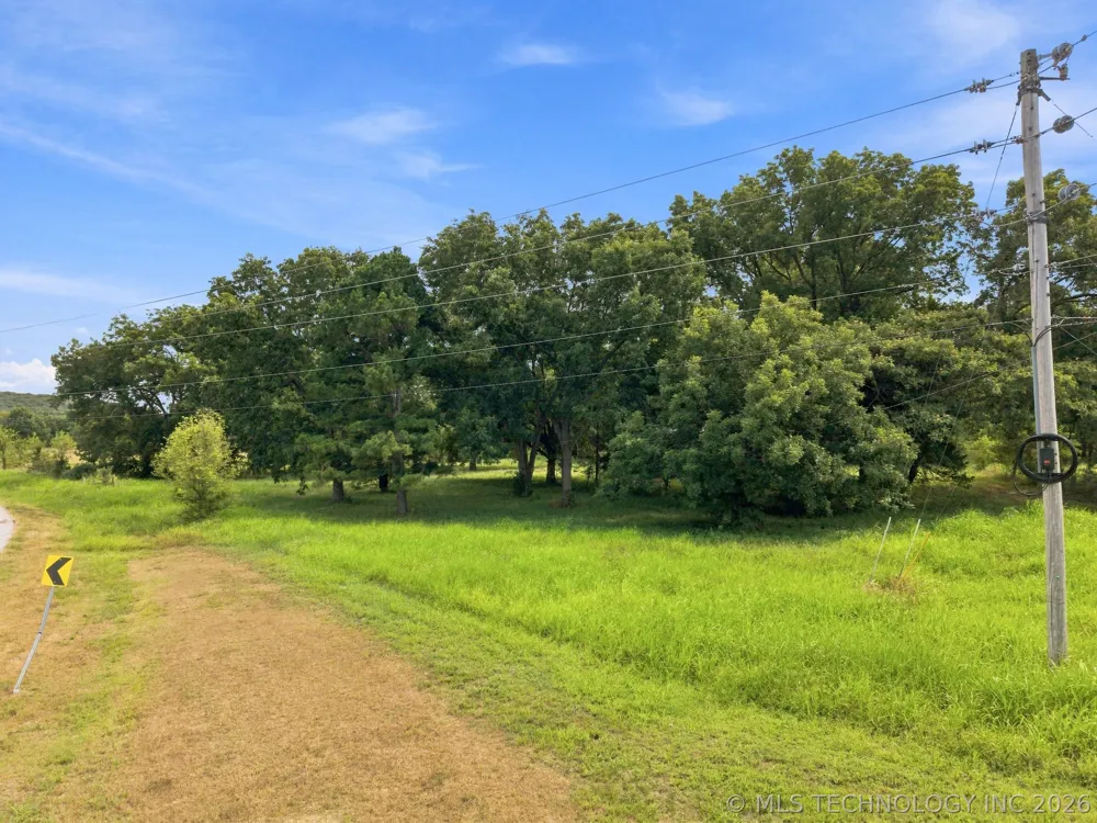 11275 Dentonville Road Okmulgee, OK 74447