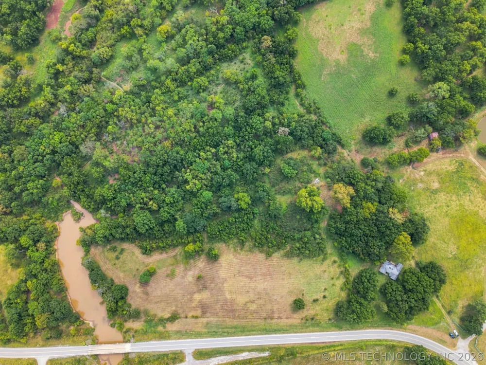 11275 Dentonville Road Okmulgee, OK 74447