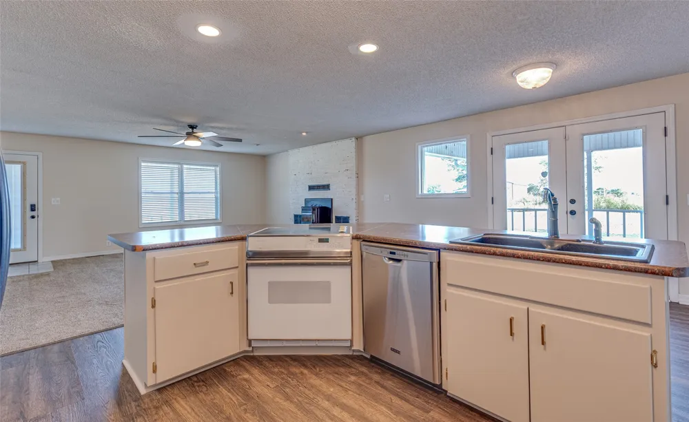 438505 E 370 ROAD Big Cabin, OK 74332