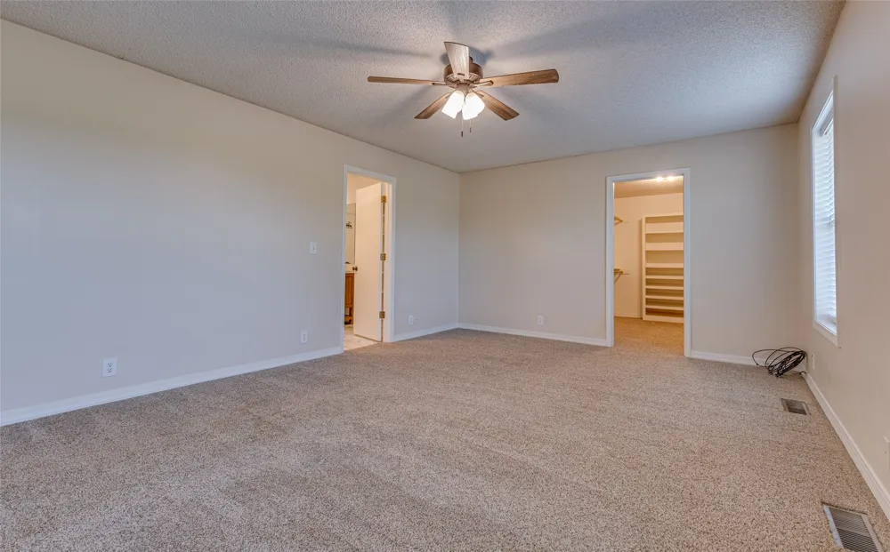 438505 E 370 ROAD Big Cabin, OK 74332