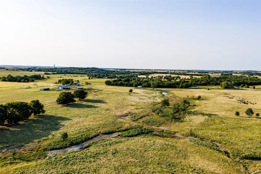 438505 E 370 ROAD Big Cabin, OK 74332