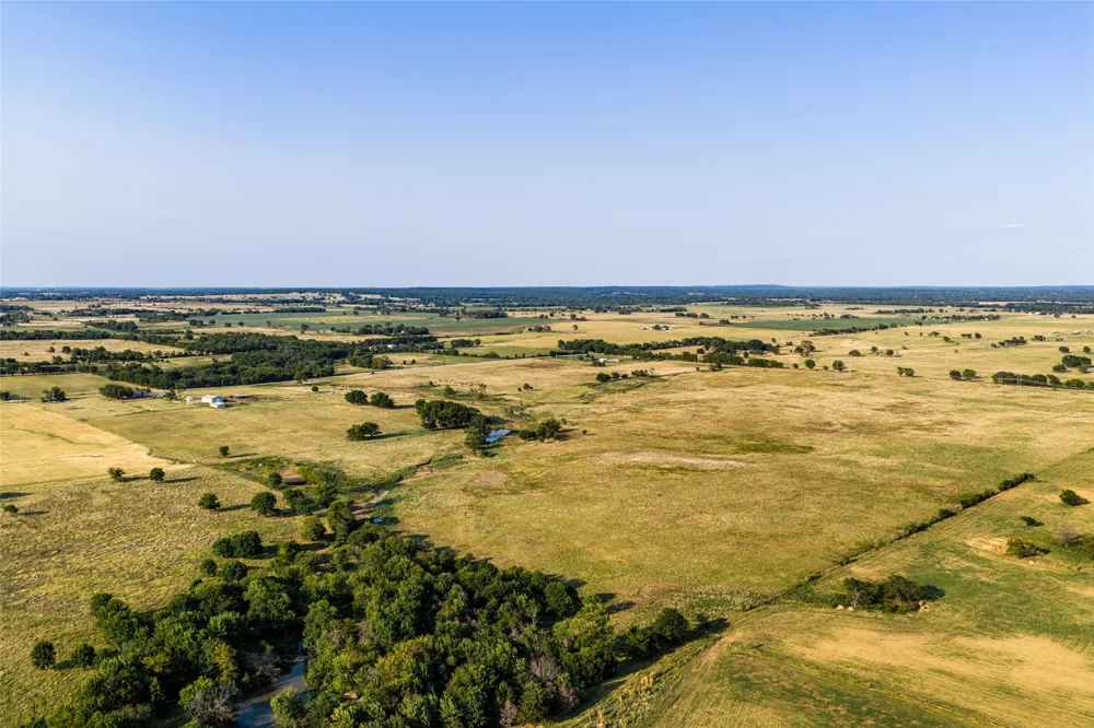 438505 E 370 ROAD Big Cabin, OK 74332