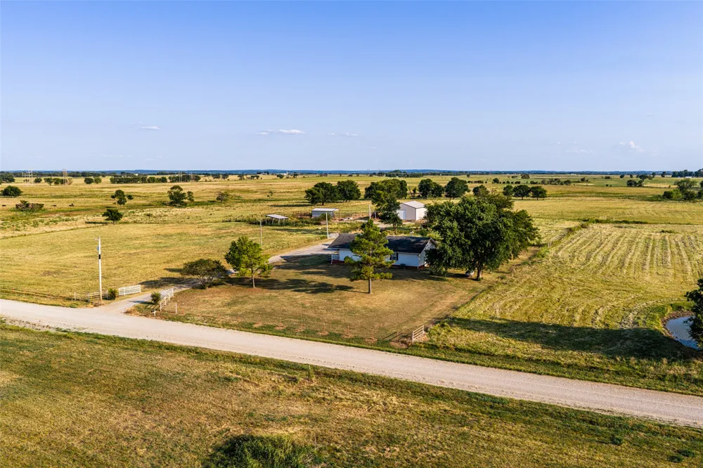 438505 E 370 ROAD Big Cabin, OK 74332