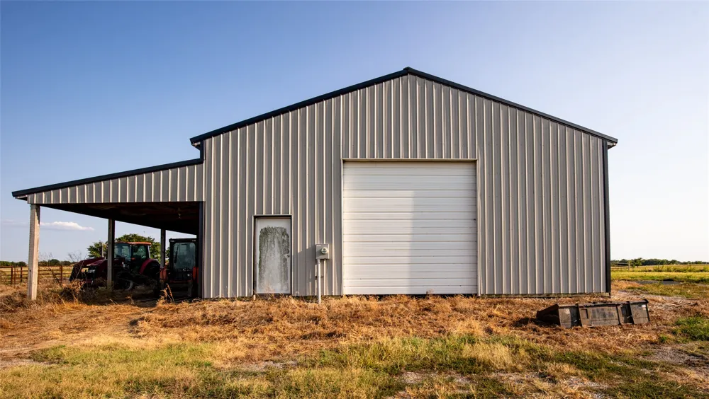 438505 E 370 ROAD Big Cabin, OK 74332