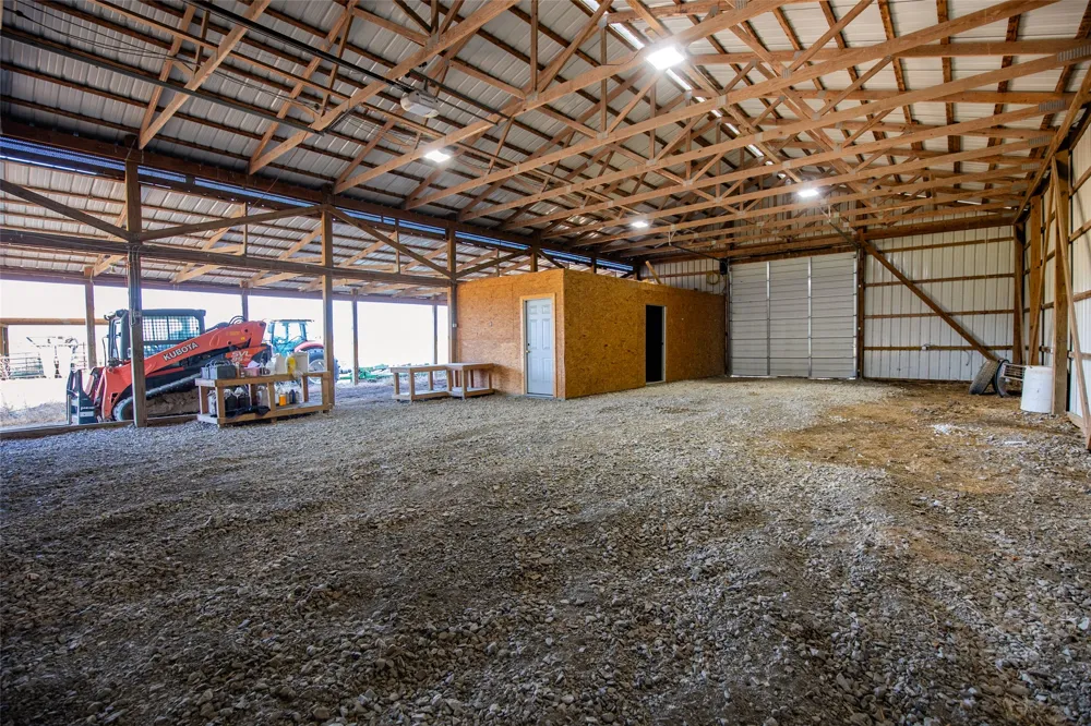 438505 E 370 ROAD Big Cabin, OK 74332