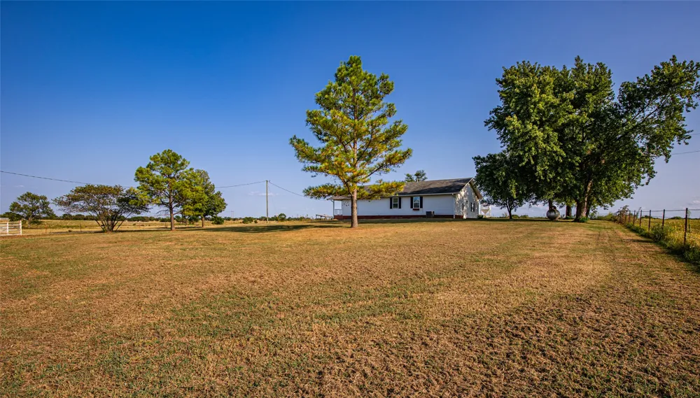 438505 E 370 ROAD Big Cabin, OK 74332