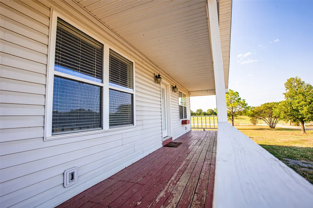 438505 E 370 ROAD Big Cabin, OK 74332