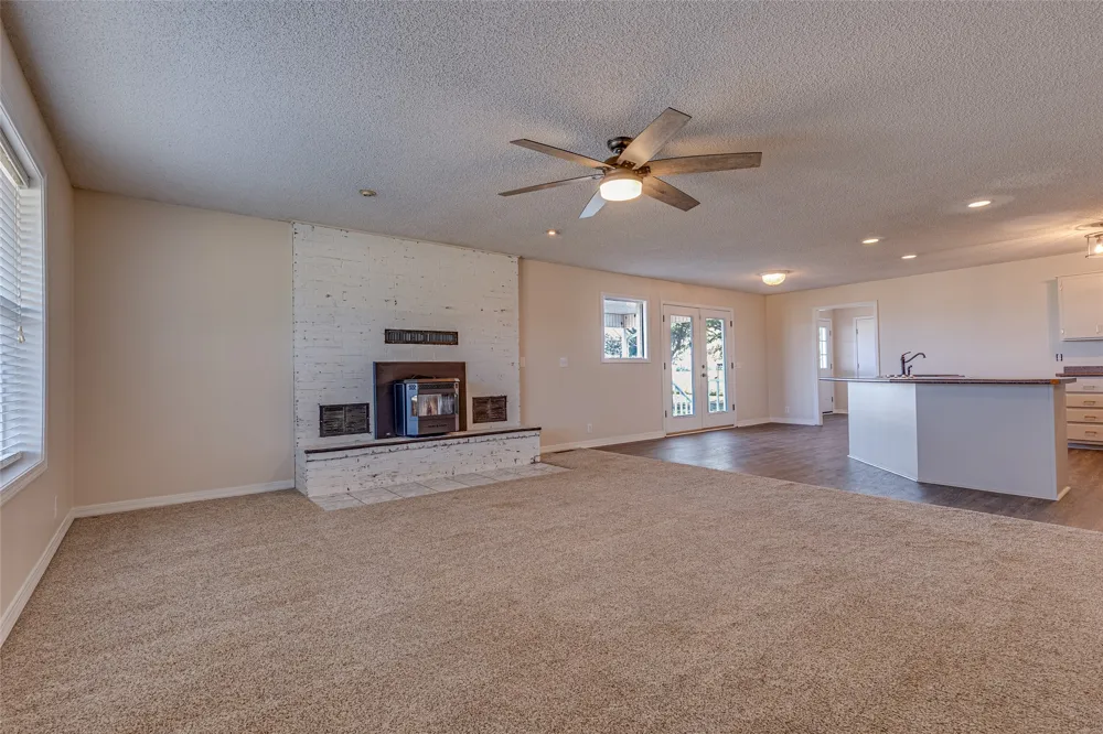 438505 E 370 ROAD Big Cabin, OK 74332
