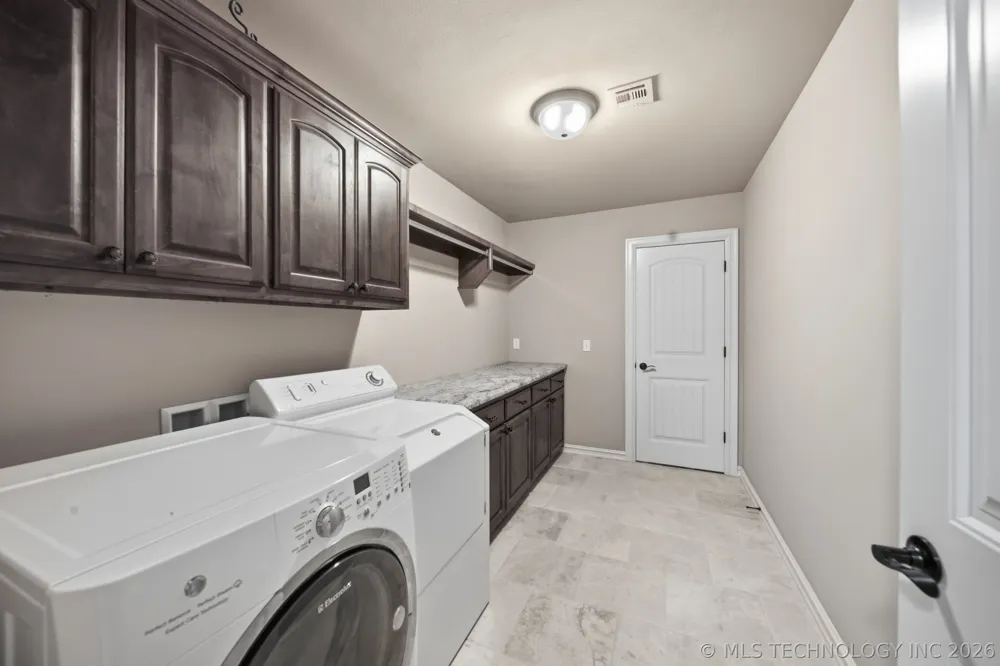 6994 195th East Avenue Owasso, OK 74055
