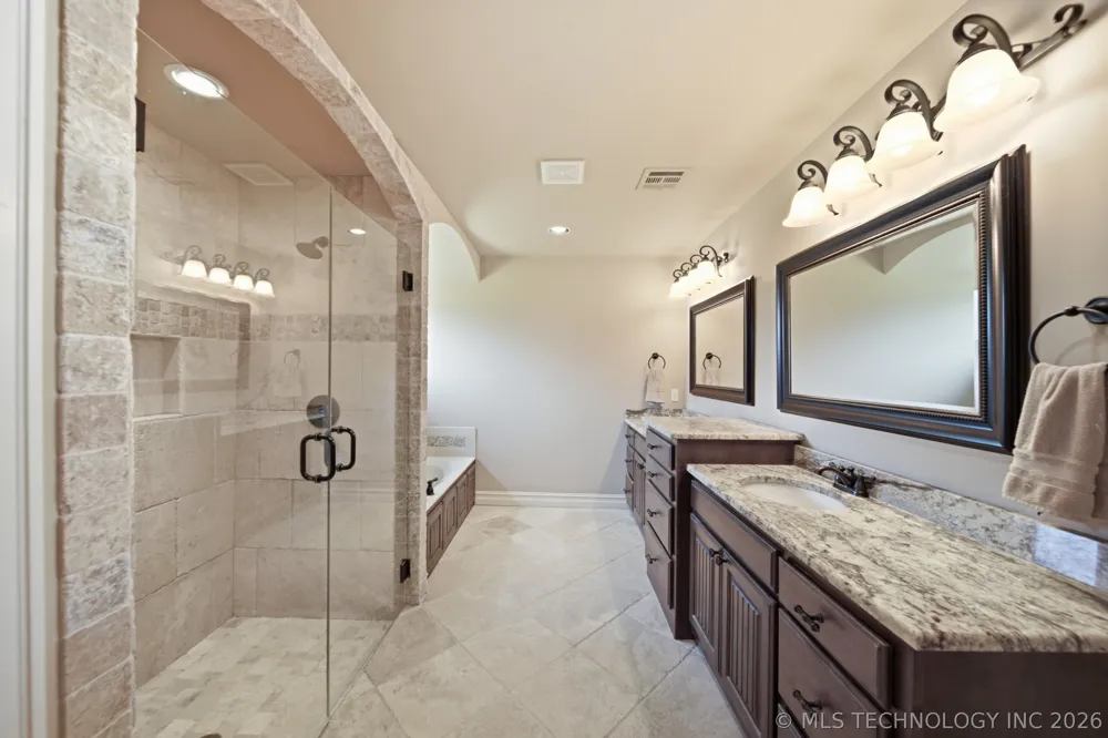6994 195th East Avenue Owasso, OK 74055