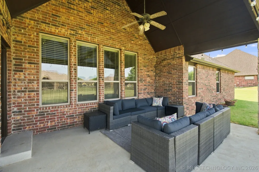 6994 195th East Avenue Owasso, OK 74055